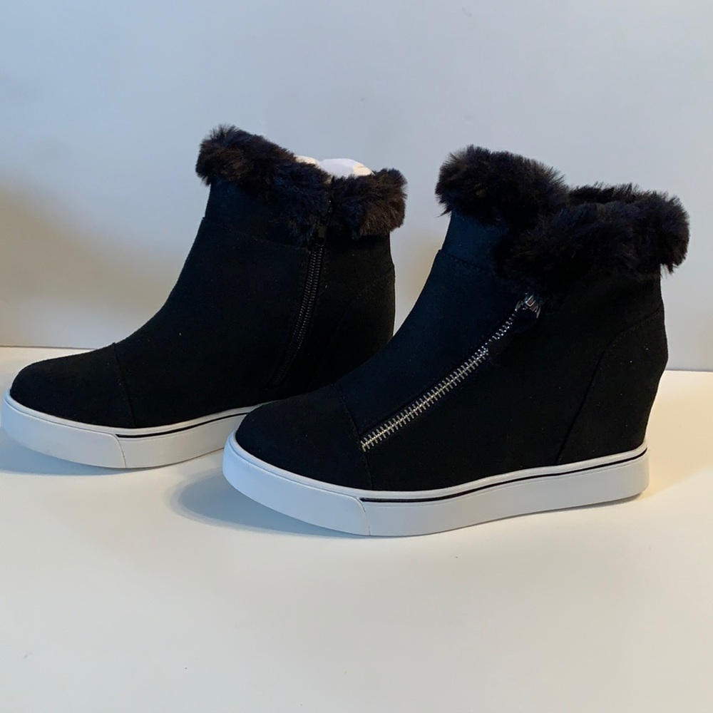 Sugar Sgr-kiwi Black Ankle Boots shoes NWT sz 6
